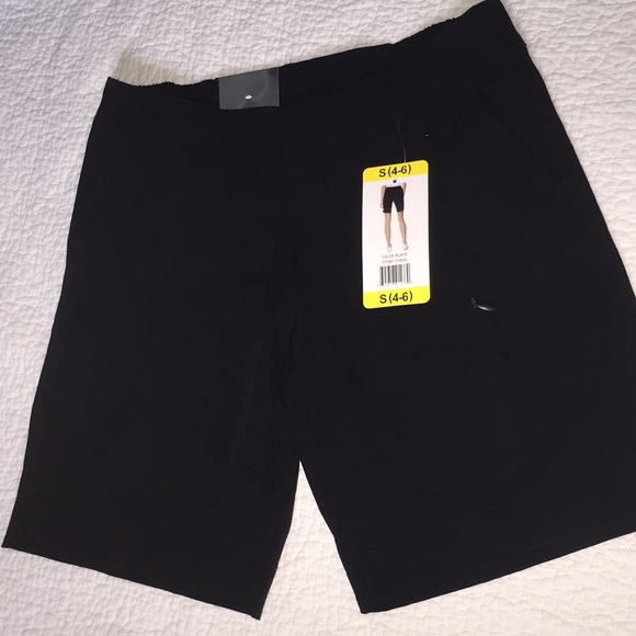 ladies black cargo shorts